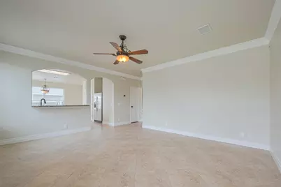 5703 Saragosa Drive, Richmond, TX 77469 - Photo 17