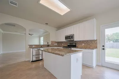 5703 Saragosa Drive, Richmond, TX 77469 - Photo 25