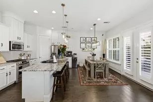 2302 Fall Run Dr, Houston, TX 77055 - Photo 13