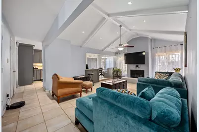 7905 Chain Street, Houston, TX 77033 - Photo 5