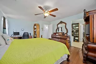 7905 Chain St, Houston, TX 77033 - Photo 17