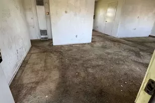 2704 E Colgate St, Lubbock, TX 79403 - Photo 13