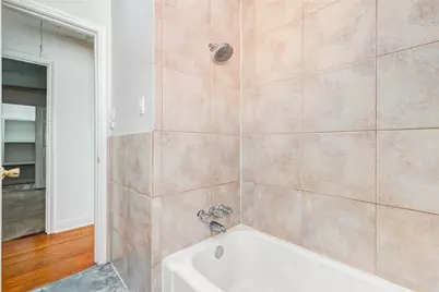 5934 Longmeadow Street, Houston, TX 77033 - Photo 15