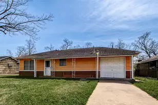 5934 Longmeadow St, Houston, TX 77033 - Photo 1