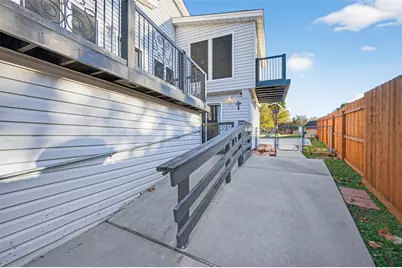 805 Lake View Drive, Montgomery, TX 77356 - Photo 29