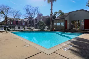 2025 Augusta Dr, Houston, TX 77057 - Photo 19
