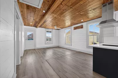 3616 Avenue L, Galveston, TX 77550 - Photo 23