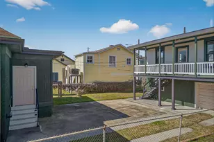 3616 Avenue L, Galveston, TX 77550 - Photo 41