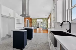 3616 Avenue L, Galveston, TX 77550 - Photo 9