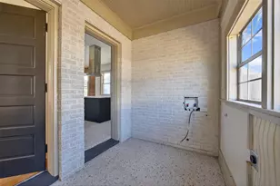 3616 Avenue L, Galveston, TX 77550 - Photo 23