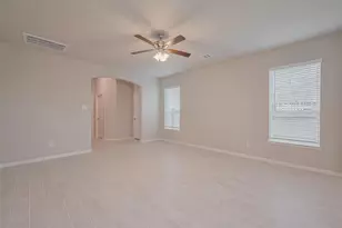 461 Long Br Dr, Dayton, TX 77535 - Photo 5