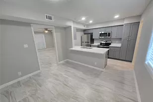 8101 Amelia Rd, Houston, TX 77055 - Photo 7
