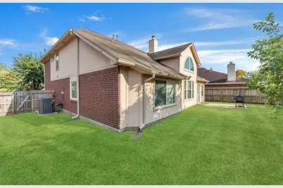 10723 Tryon Drive, Houston, TX 77065 - Photo 9