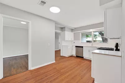 4106 Woodshire Street, Houston, TX 77025 - Photo 19