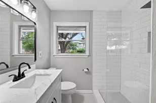 4106 Woodshire St, Houston, TX 77025 - Photo 29