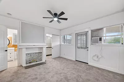 5618 Belmark Street, Houston, TX 77033 - Photo 19