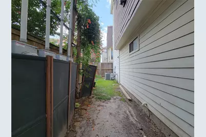 403 Jackson Hill Street, Houston, TX 77007 - Photo 7
