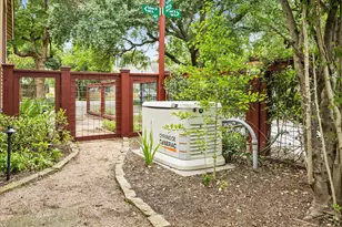 414 W 13th St, Houston, TX 77008 - Photo 27