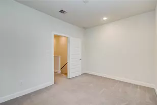 2810 Grand Fountains Dr, Houston, TX 77054 - Photo 29