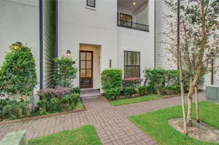 2810 Grand Fountains Dr, Houston, TX 77054 - Photo 3