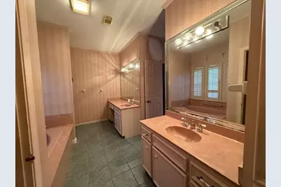 2630 Evalon Street, Beaumont, TX 77702 - Photo 17