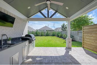 550 Chestnut Reef Court, Conroe, TX 77304 - Photo 7