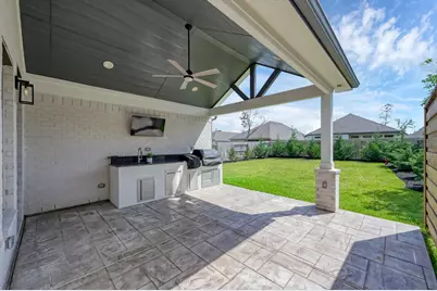 550 Chestnut Reef Court, Conroe, TX 77304 - Photo 37