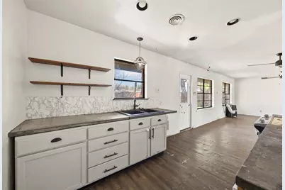 623 Spell Street, Houston, TX 77022 - Photo 15