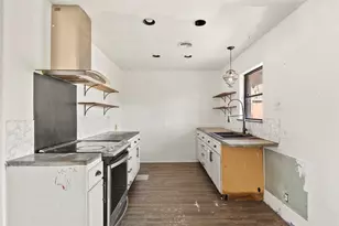 623 Spell St, Houston, TX 77022 - Photo 13