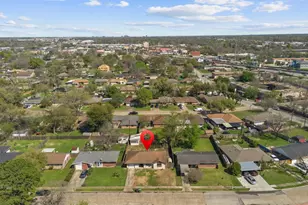 623 Spell St, Houston, TX 77022 - Photo 33