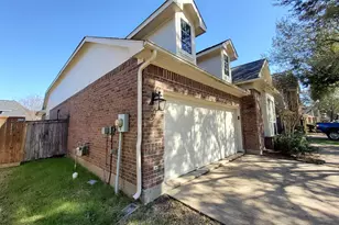 2635 Katie Harbor Dr, Manvel, TX 77578 - Photo 3