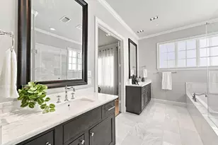 1306 Castle Ct, Houston, TX 77006 - Photo 21