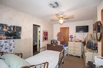 534 N Vionett Lane, Texas City, TX 77591 - Photo 23