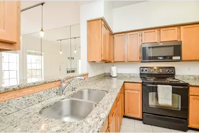 3800 Tanglewilde Street #109, Houston, TX 77063 - Photo 13