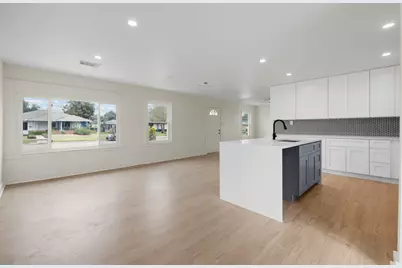 3202 Chestershire Drive, Pasadena, TX 77503 - Photo 5