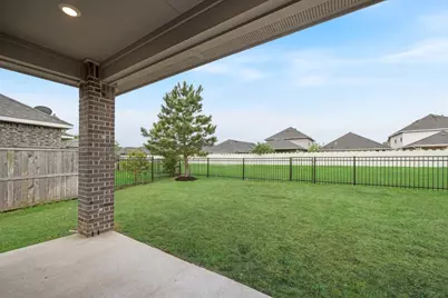16868 Pink Wintergreen Drive, Conroe, TX 77385 - Photo 11