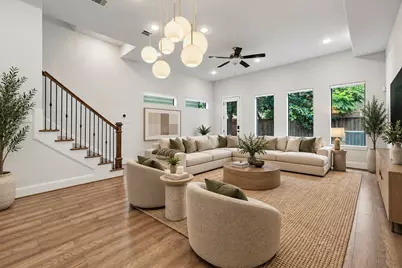 4744 Aftonshire Drive, Houston, TX 77027 - Photo 13