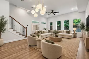 4744 Aftonshire Dr, Houston, TX 77027 - Photo 13