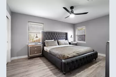 9403 Timberside Drive, Houston, TX 77025 - Photo 25