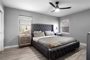 9403 Timberside Dr, Houston, TX 77025 - Photo 25