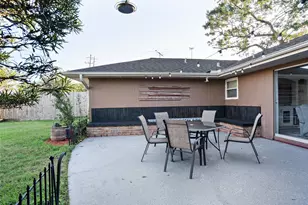 9403 Timberside Dr, Houston, TX 77025 - Photo 5