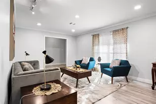 9403 Timberside Dr, Houston, TX 77025 - Photo 21