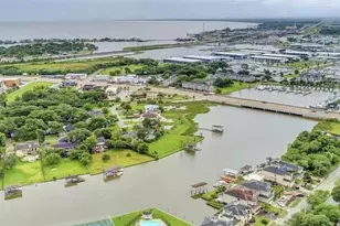 1834 Lakeside Dr, Seabrook, TX 77586 - Photo 5