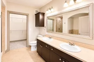 1340 W Gray St, Houston, TX 77019 - Photo 5
