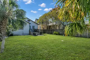 1520 Avenue K, Galveston, TX 77550 - Photo 37