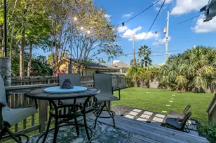 1520 Avenue K, Galveston, TX 77550 - Photo 33