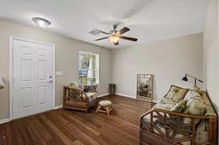 1618 Bayou Shore Dr, Galveston, TX 77551 - Photo 7