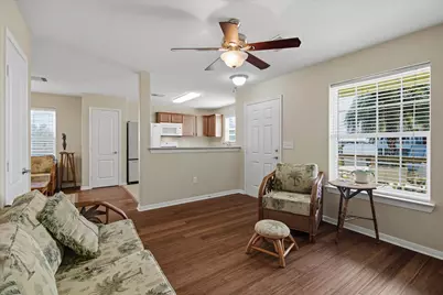 1618 Bayou Shore Drive, Galveston, TX 77551 - Photo 9