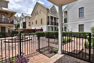 3257 Maxroy Street, Houston, TX 77008 - Photo 41