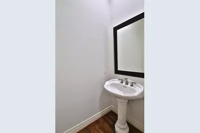 3257 Maxroy Street, Houston, TX 77008 - Photo 31
